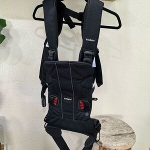 Black baby bjorn Carrier
